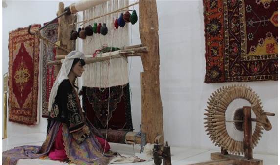Antika Hali Eski Kilim Alanlar 0532 570 22 24 El Dokuma Hali Alan Yerler Home Facebook